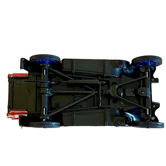 National Motor Museum 1931 FORD Model A Pickup Truck American Flag Collectible - Picture 7 of 10